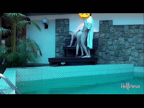 ❤️ Chefen bjuder in tjänsteflickan till poolen, men kunde inte motstå en het ❤️ Porno vk at us sv.massagecenter-yalta.ru ☑